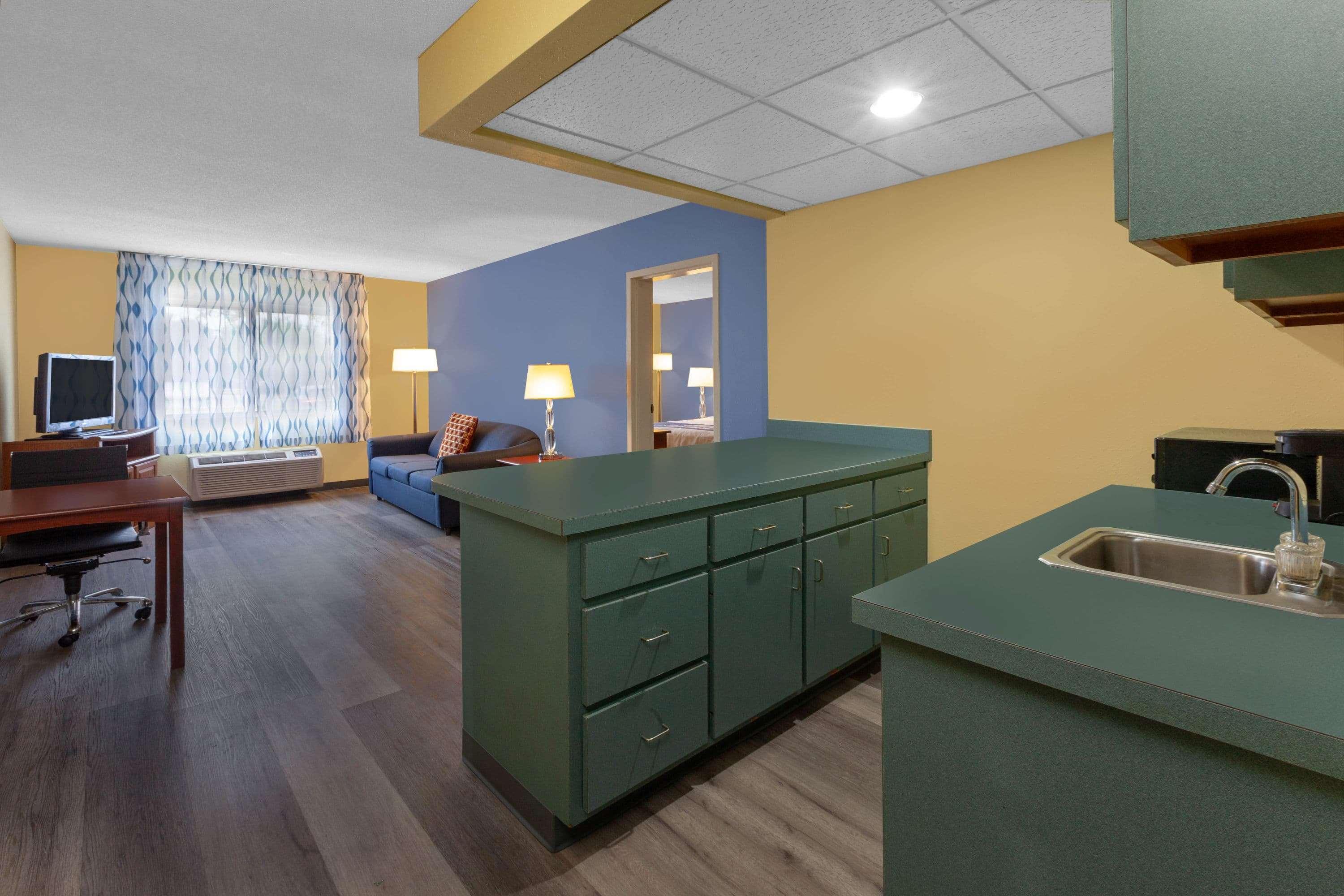 Days Inn By Wyndham Milan Sandusky South Εξωτερικό φωτογραφία