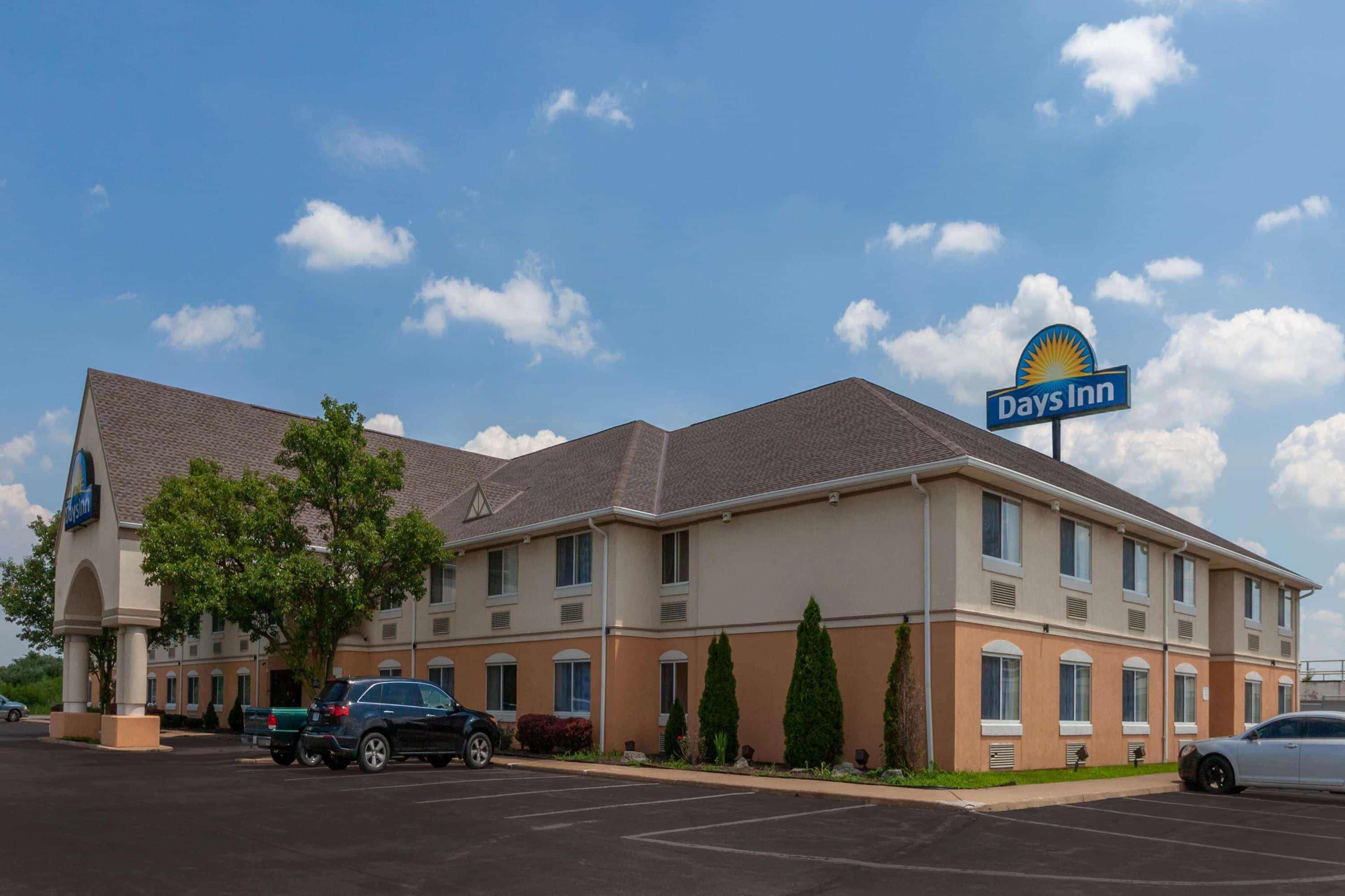 Days Inn By Wyndham Milan Sandusky South Εξωτερικό φωτογραφία